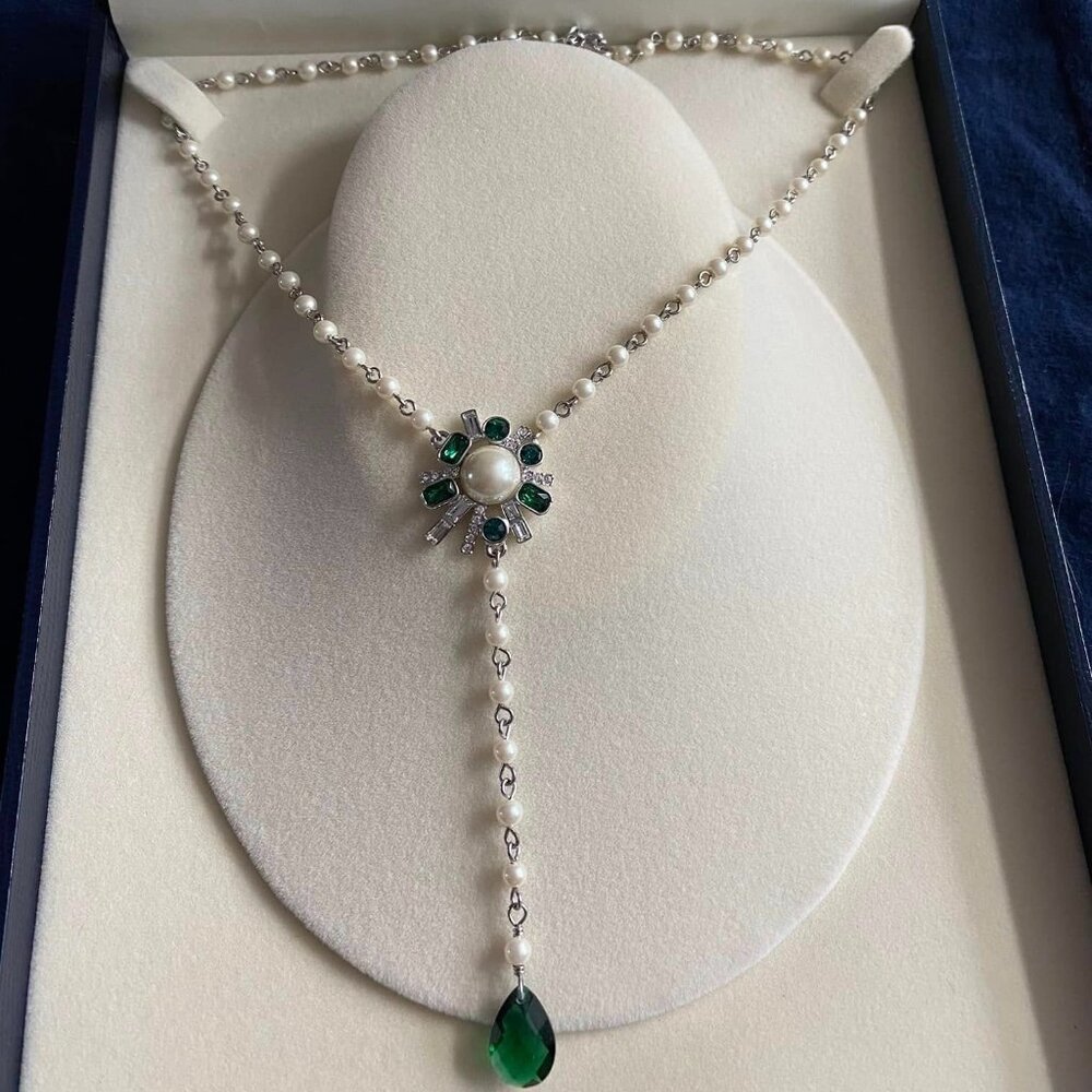 Brooks Brothers Luxurious Necklace "NEW"!